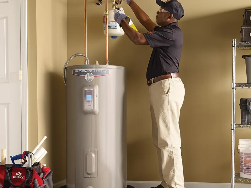 Reparación de fugas de calentador de agua de tanque en Higley, AZ 85236